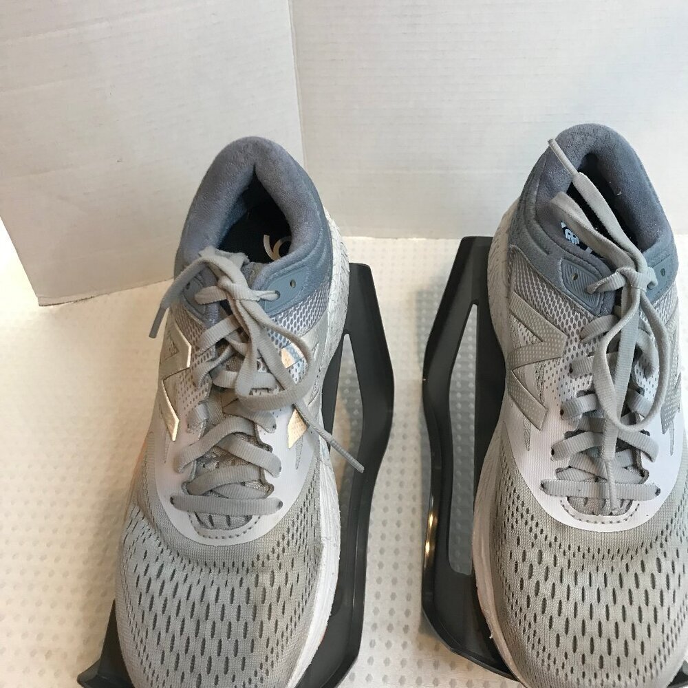 NEW BALANCE 940 WOMENS SNEAKERS SIZE 8 - Picture 2 of 10